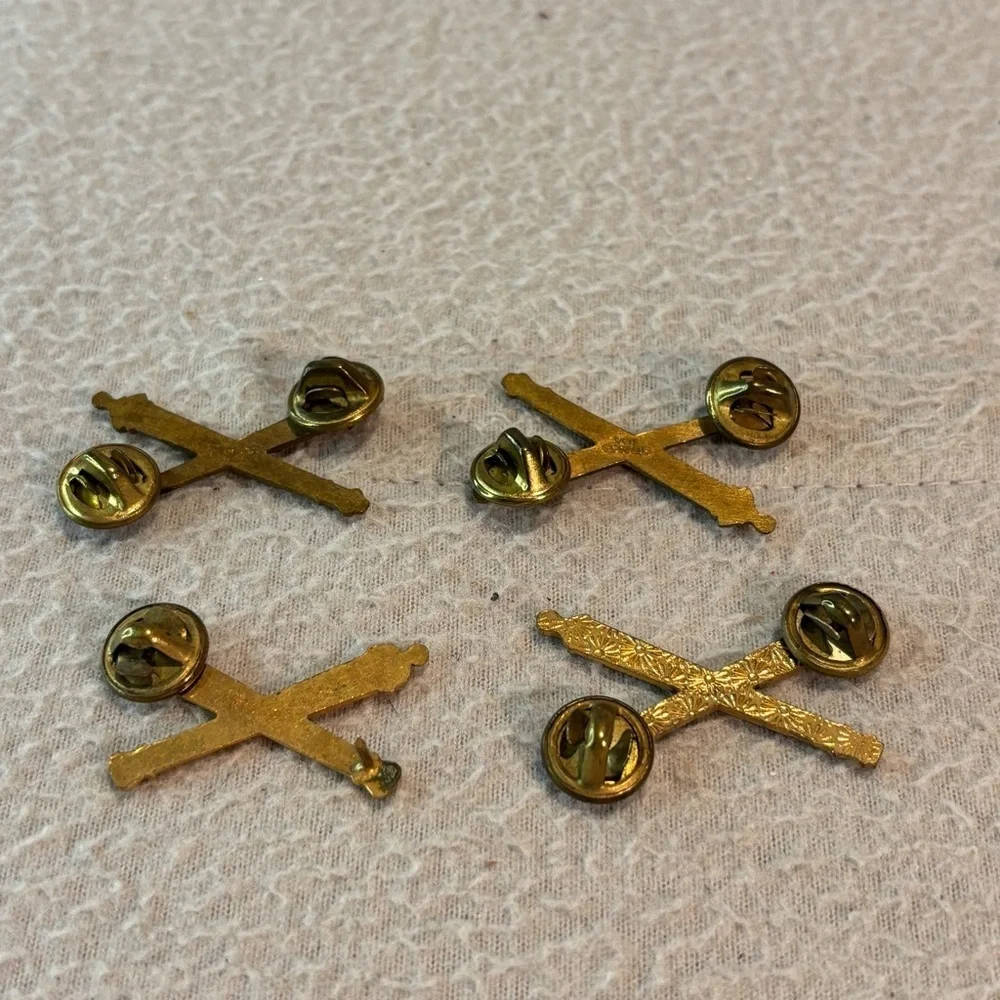 Vintage Lot of 21 World War II & U.S. Army Insignia Collectible Push Pins Badge